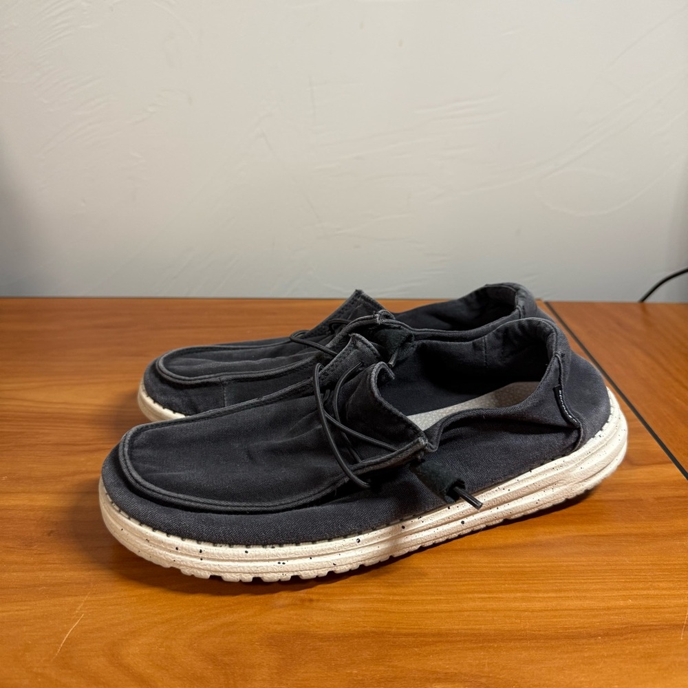 Hey‎ Dude Women’s Wendy Black Slip On Canvas Shoe Casual Comfort W8